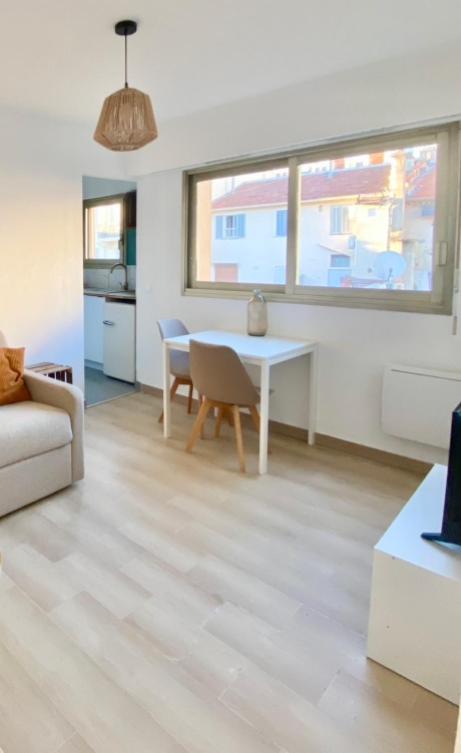 Excellent Emplacement: Plein Coeur De Ville, Croisette Et Rue D'Antibes Cannes Buitenkant foto